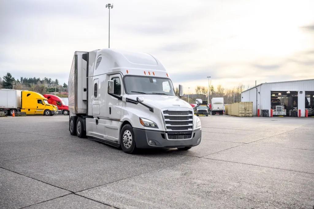 How to Choose a Freight Shipping Company in California for Full Truckload Shipping