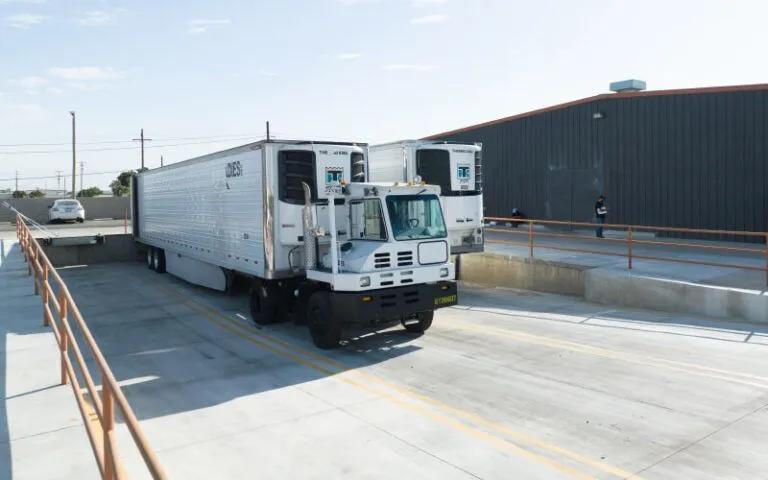 How to Choose the Best Trucking Companies in California